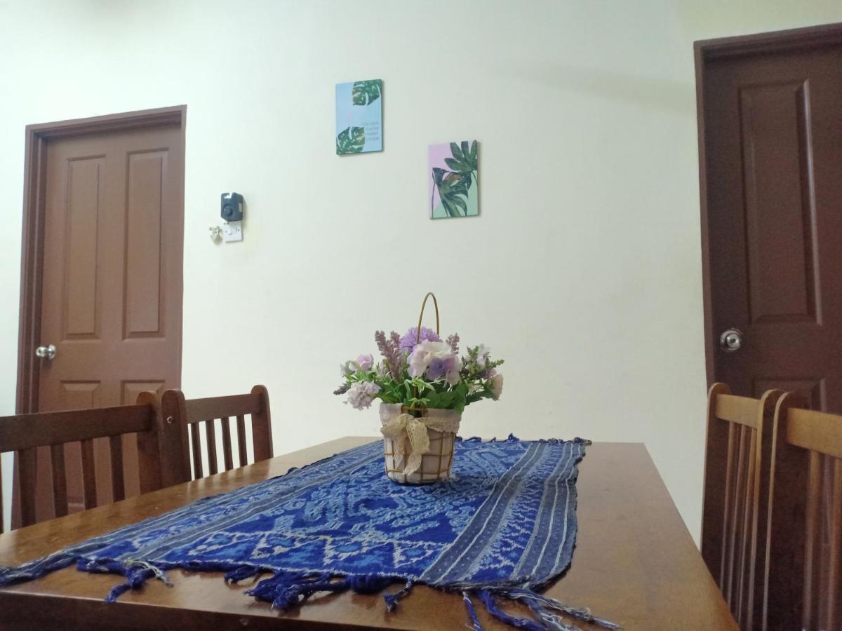 Kh Homestay Comfy N Calm Seri Manjung Dış mekan fotoğraf