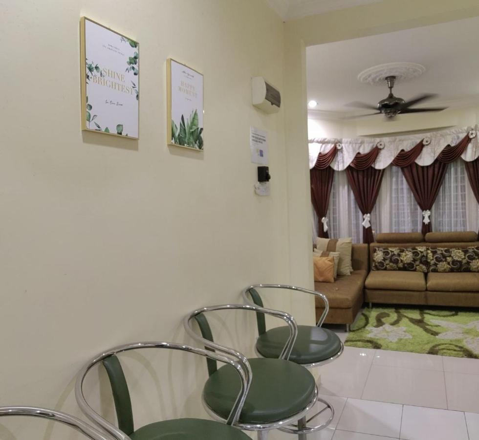 Kh Homestay Comfy N Calm Seri Manjung Dış mekan fotoğraf